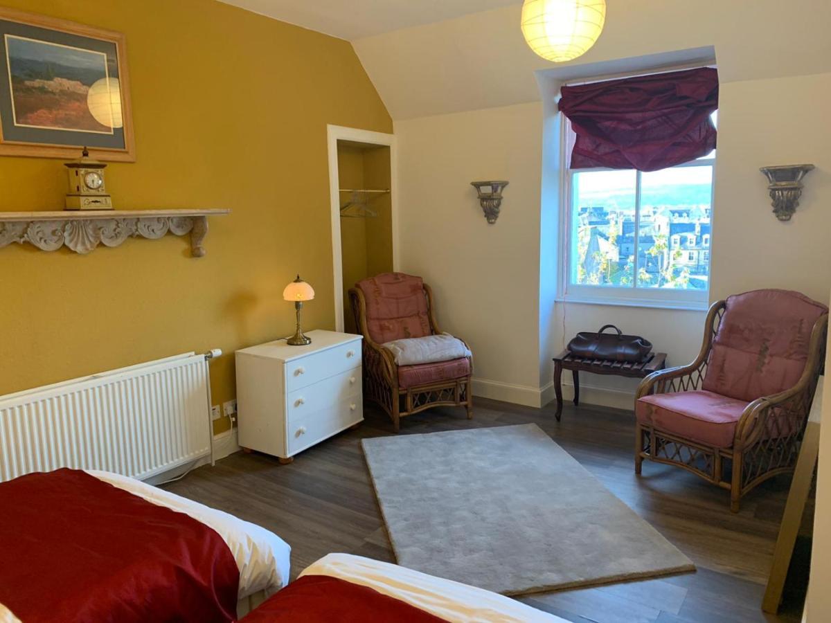 Hill House - Mews Town House, In A Quiet Private Close, In The City Centre Of Inverness. Kültér fotó